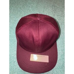 Vintage young and Trucker Hat Burgundy Mesh Back Adjustable Baseball Cap Mens‎